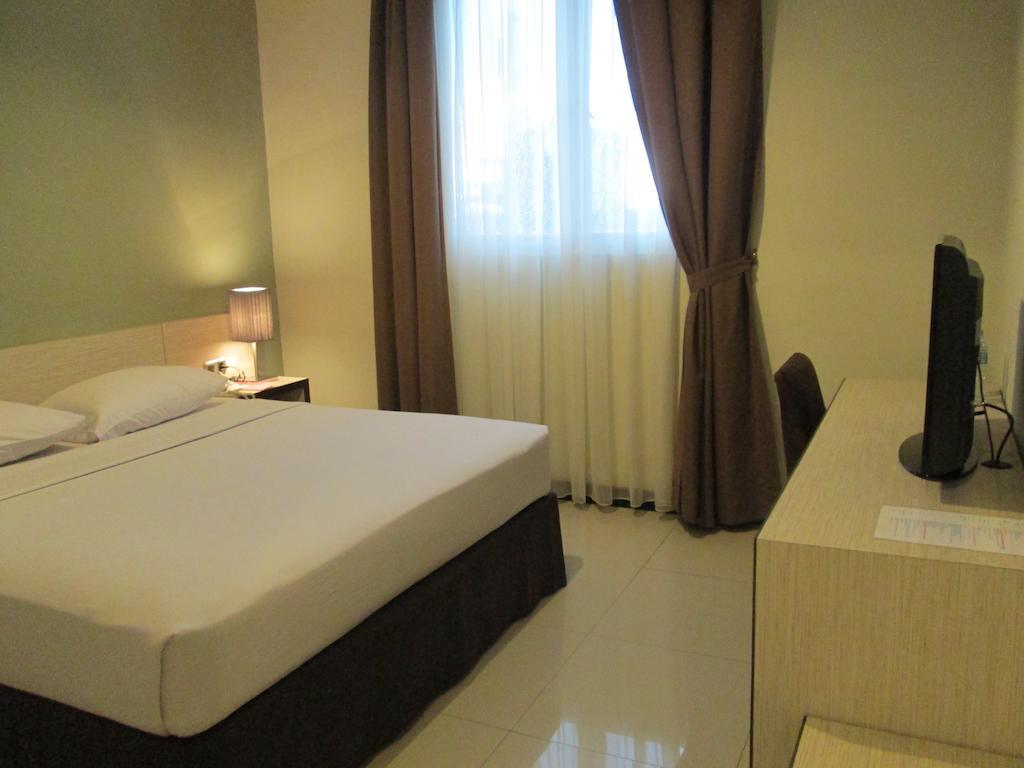 N3 Hotel Jakarta Pokoj fotografie